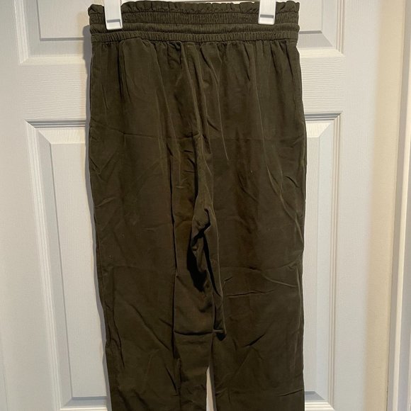 ZARA Green Corduroy Pants - Picture 2 of 3
